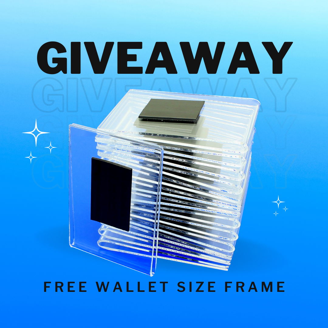 Free Magnetic Wallet Size Picture Frame